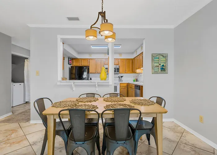 Sea Oats With And Bay Access Holiday home *