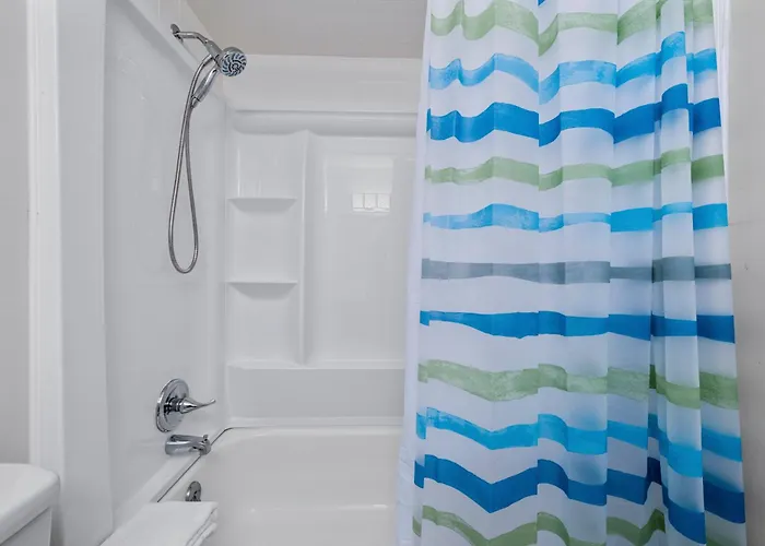 Sea Oats With And Bay Access * Gulf Shores